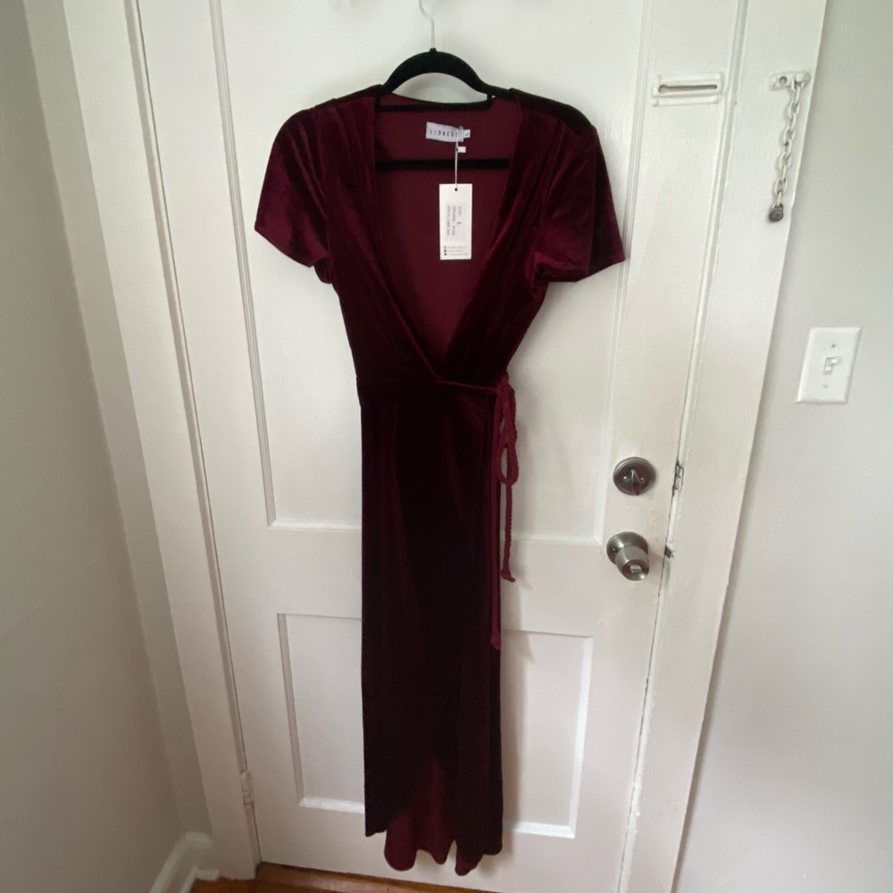 Lioness Velvet wrap dress NWT